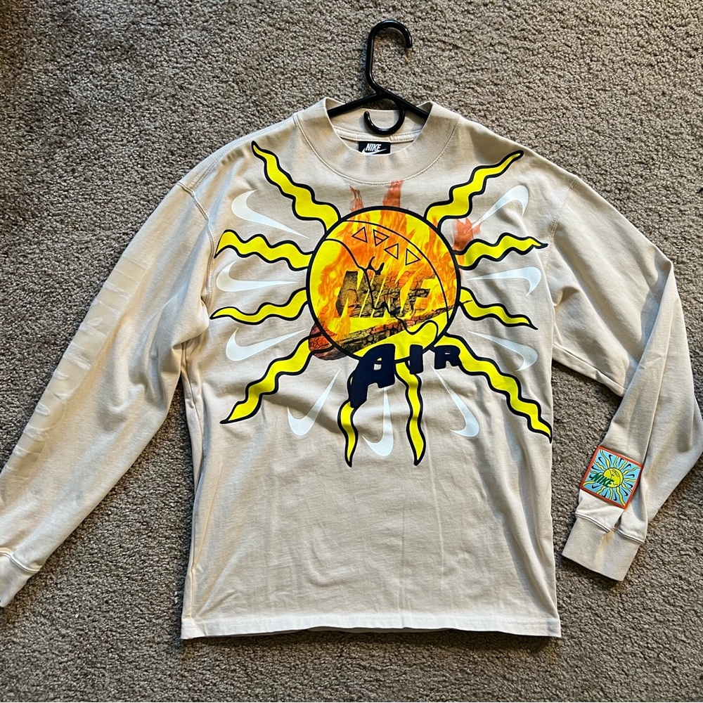 Nike air long sleeve tee
